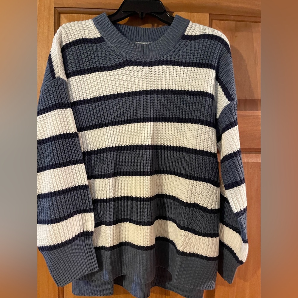 Juniors large sweater